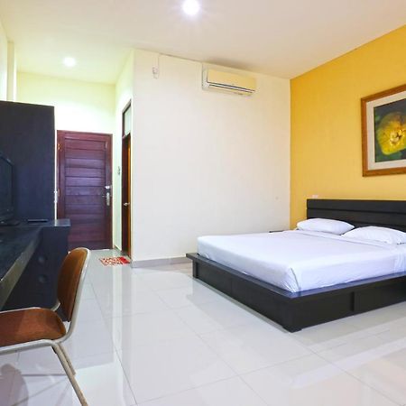 Prima Inn Kuta  Exterior photo