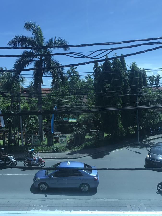 Prima Inn Kuta  Exterior photo