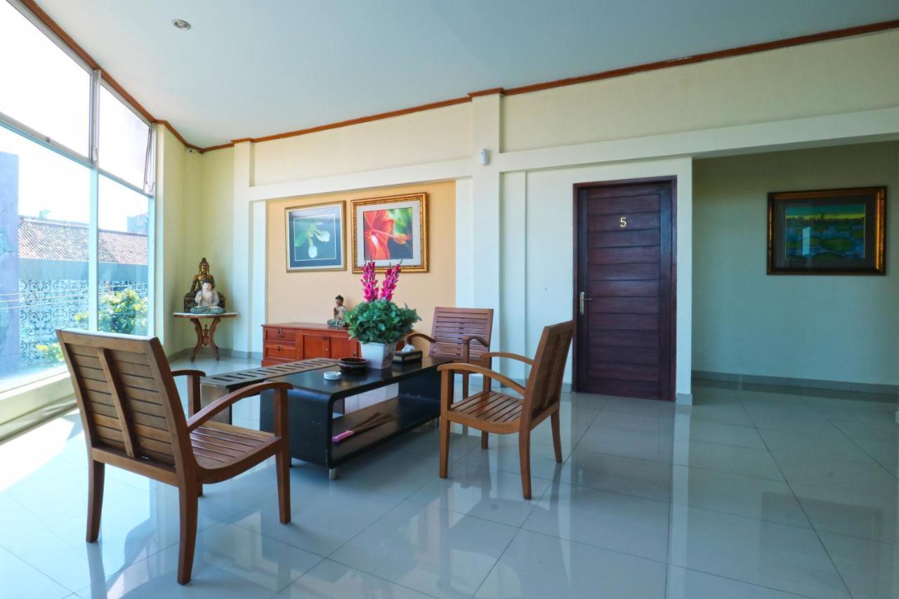 Prima Inn Kuta  Exterior photo