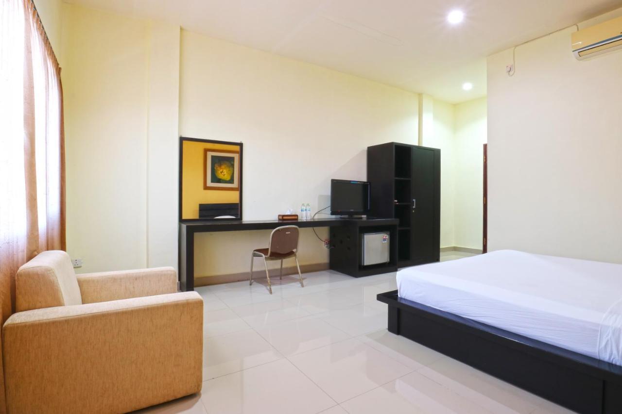 Prima Inn Kuta  Exterior photo