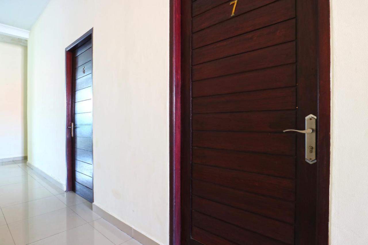 Prima Inn Kuta  Exterior photo